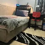 Private Stay @ London-Stratford.